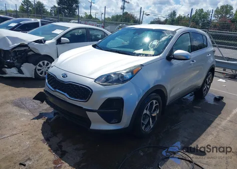2021 Kia Sportage Lx z USA, uszkodzony, nr VIN KNDPM3AC6M7911962